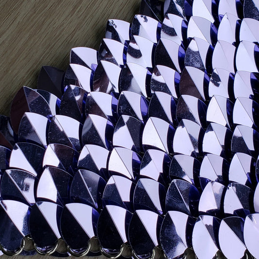 Medium Thin Plastic Purple Scalemail Scale SS066