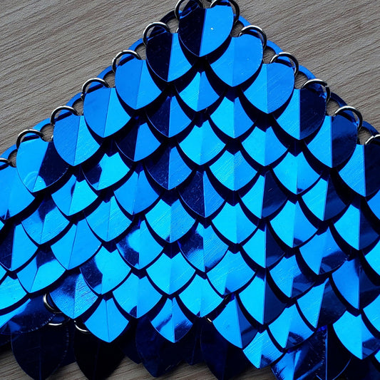 Medium Thin Plastic Blue Scalemail Scale  SS069