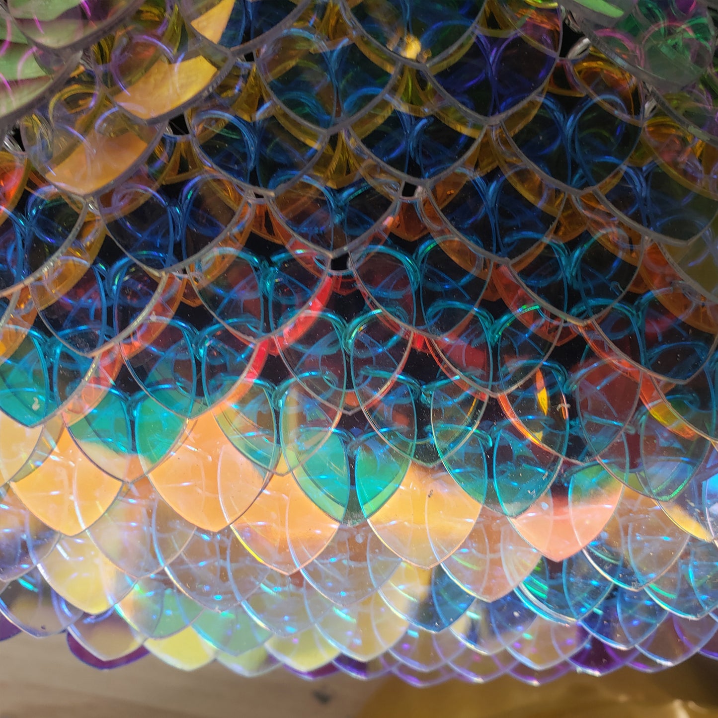 Acrylic Mirror Iridescent Scalemail Scale