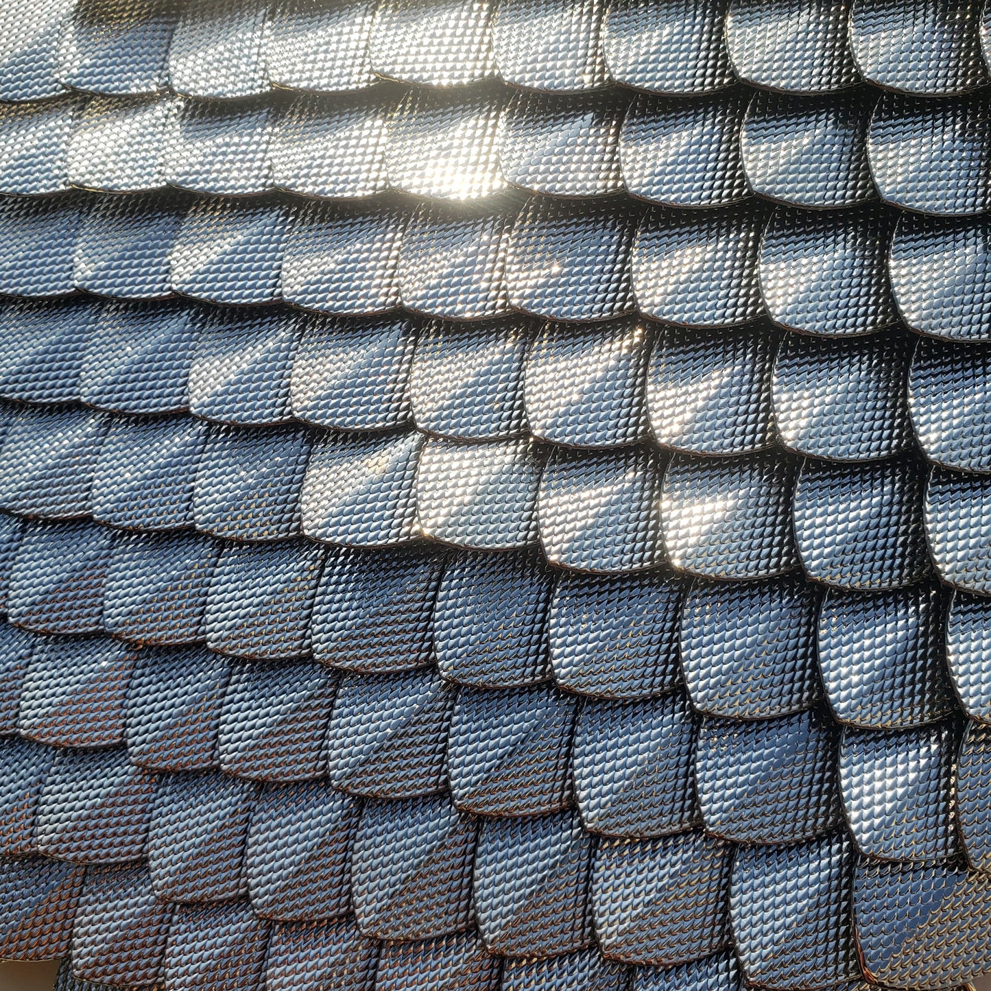 Large Dragon Scale Texture Silver Alloy Scalemail Scale